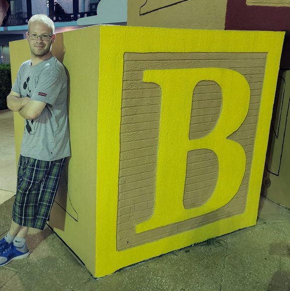 Meet your Posher, Brett - Picture 1 of 1